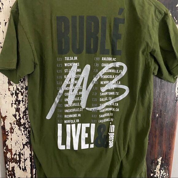 2 Michael Buble’ T-shirts. - Picture 9 of 16